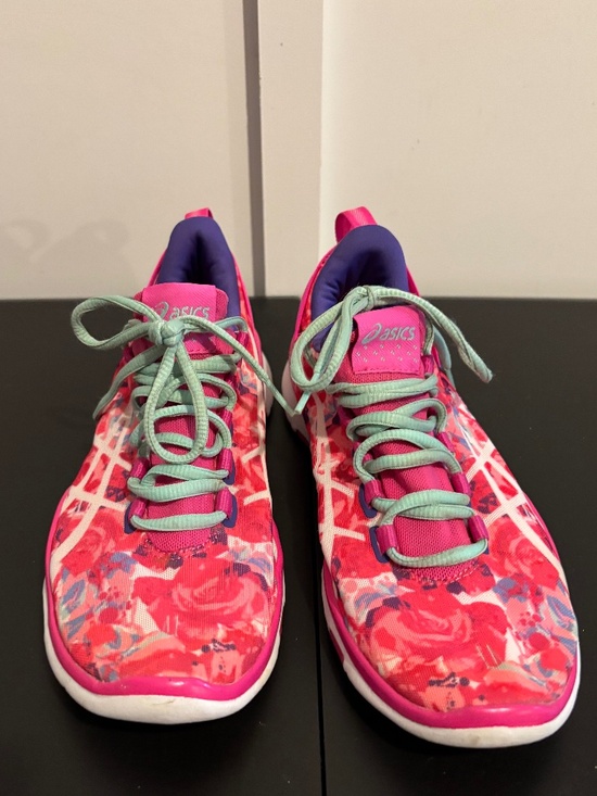 Asics S562N Pink and Mint Floral Sneakers - Picture 1 of 7